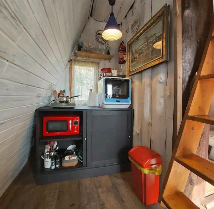 Tiny House In The City Prag Exterior foto